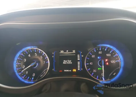 2023 Chrysler Voyager Lx из США, поврежденный, VIN 2C4RC1CGXPR515696